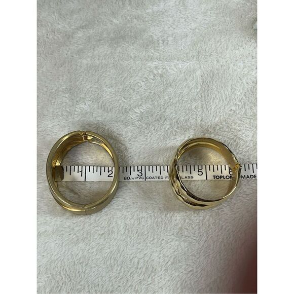 Two Gold Costume Cuff Bracelets - Picture 7 of 7
